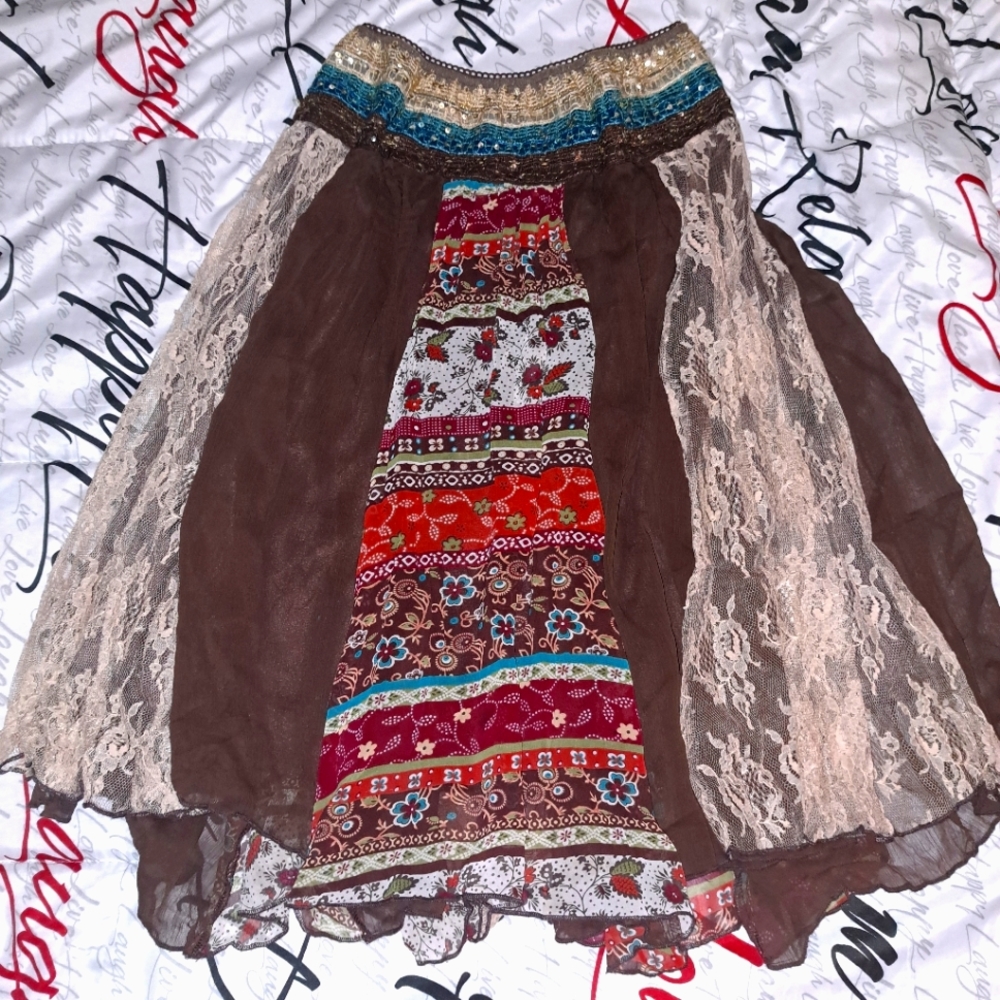 GYSPY SEQUENCE LACE SKIRT OFFERS EXCEPTED
